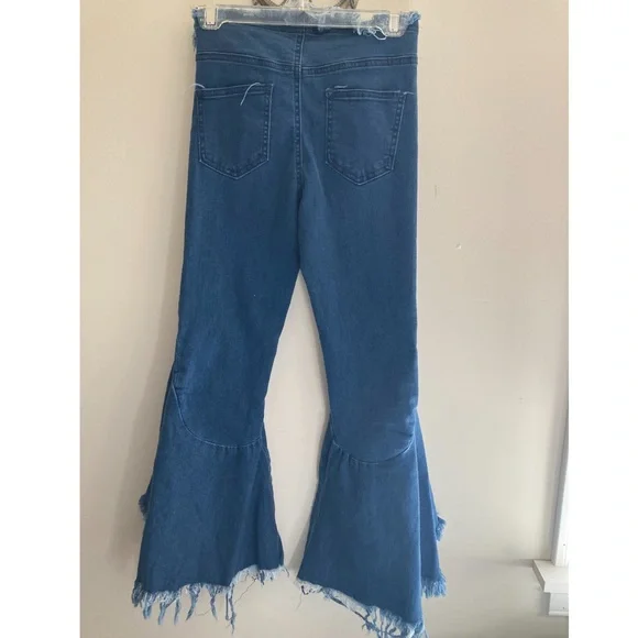 Kikiriki Fit & Flare Blue Boho Raw Hem Ruffle Denim Jeans size Medium - Picture 6 of 11